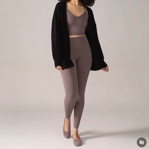 Loungewear leggings and bra set